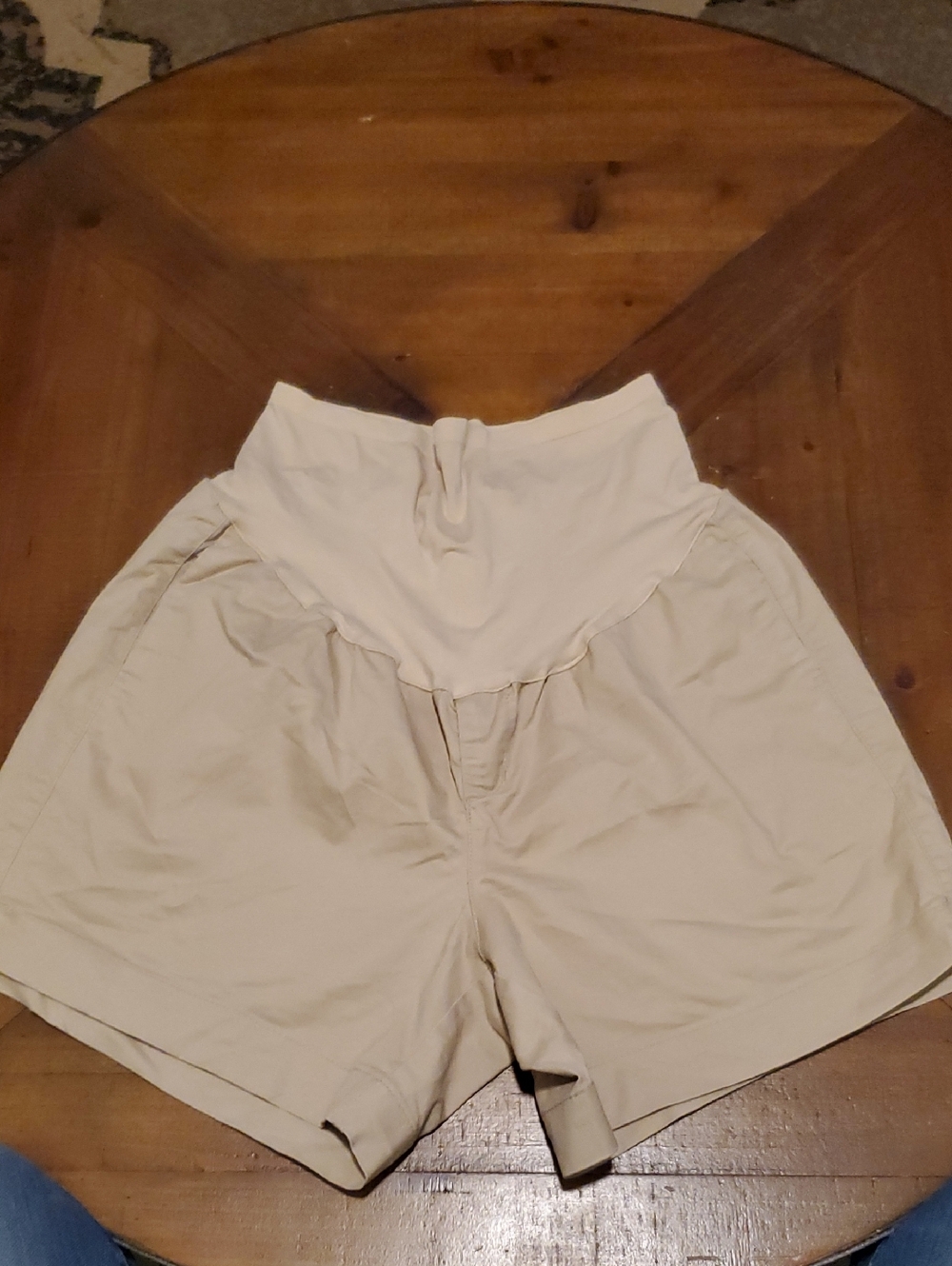 Old Navy Maternity Cream High-Rise Women's Shorts